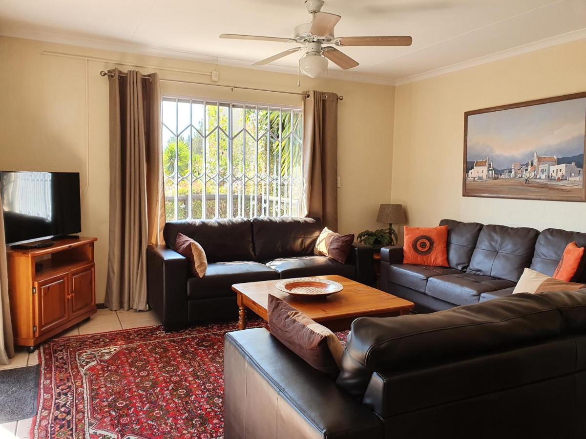 Pine Tree Lodge Midrand Zewnętrze zdjęcie