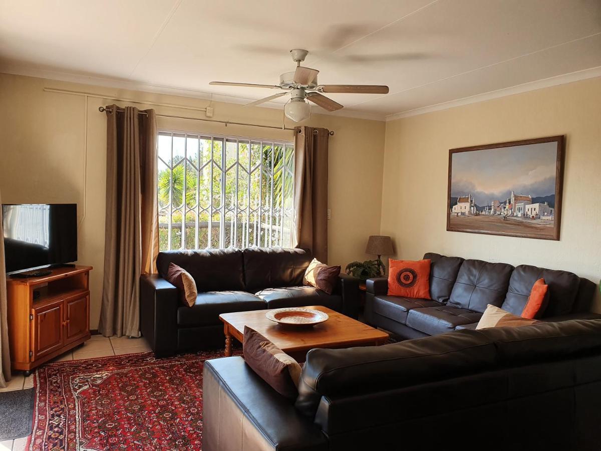 Pine Tree Lodge Midrand Zewnętrze zdjęcie